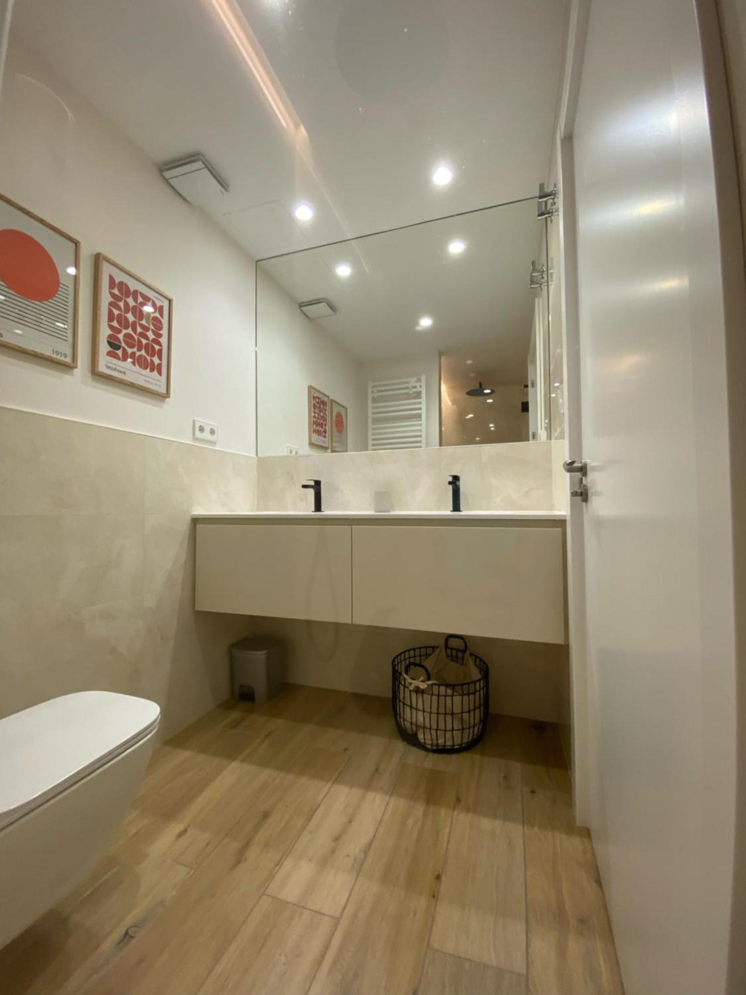 Balmoral By Basque Homes San Sebastián Eksteriør billede